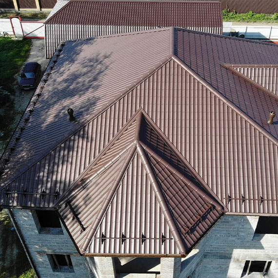 Монтаж сложной крыши и кровли в Усть-Куте и Иркутской области